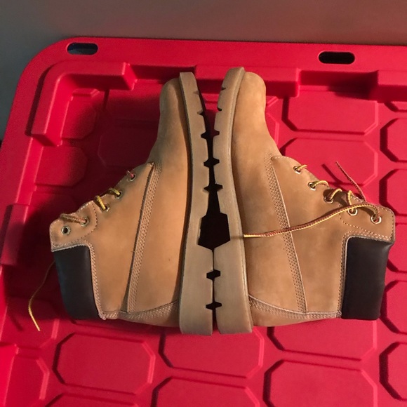 Construction Timberland Boot - Picture 2 of 3